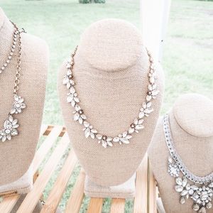 Rosette statement collar necklace
